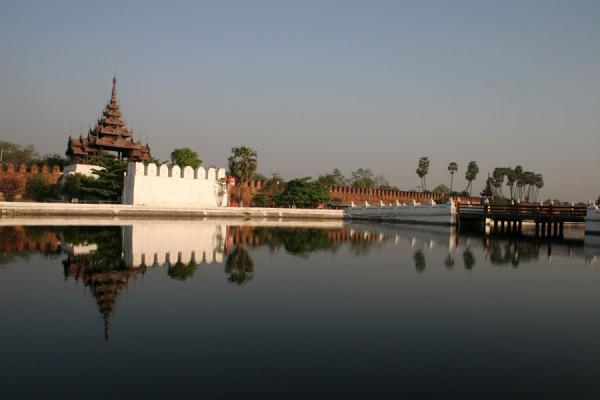 mandalay moat