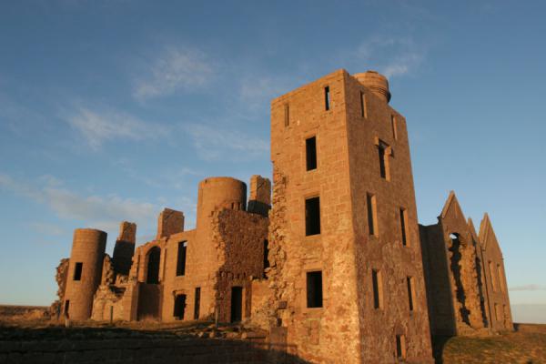 Picture of Slains Castle (United Kingdom): Main tower of Slains Castle