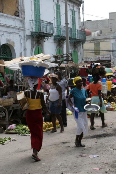 Image of Haitians in a street in the Marché en Fer area, Port-au-Prince, Haiti