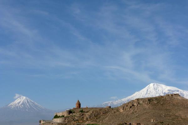 Picture of Mount Ararat and Little Ararat with the dome of Khor Virap in the middleKhor Virap - Armenia