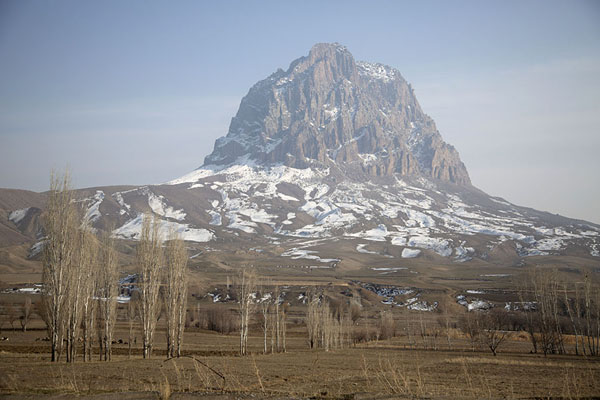 Picture of Alinja Gala fortress (Azerbaijan): Ilandag Mountain rises high above the surrounding landscape and lies close to Alinja-Gala fortress