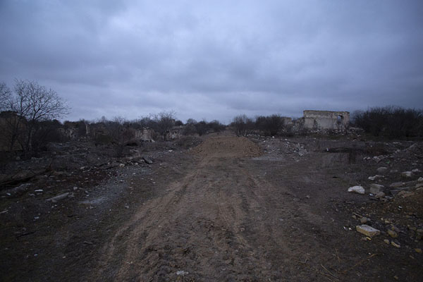Foto van The destroyed city of Agdam at duskKalbajar - Azerbeidjan
