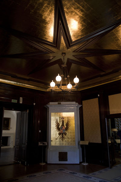 Picture of The Star Room with the coat of arms of the Radzivili family