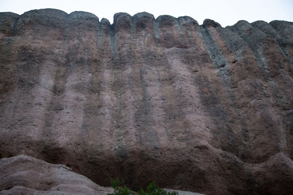 Picture of Belogradchik rocks (Bulgaria): A rock wall near the town of Belogradchik in the early morning