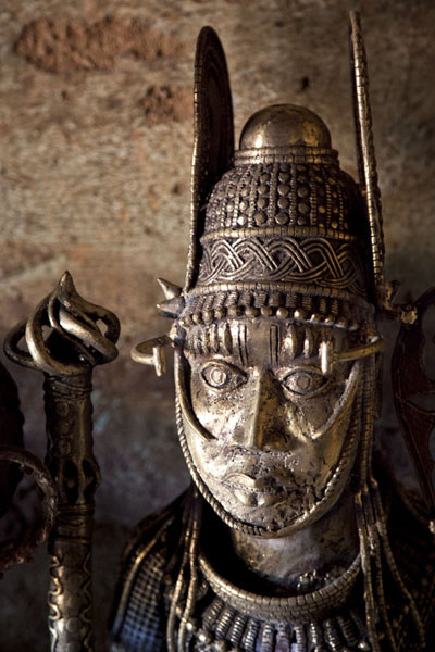 Picture of Sultan Palace (Cameroon): Copper head waiting for a buyer in a workshop near the Sultan Palace