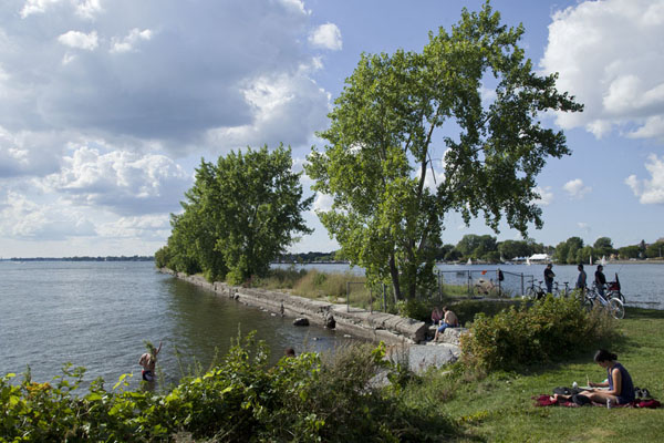 Foto de The western side of the peninsula is a stretch of land in the St. Lawrence RiverParc René Lévesque - Canada