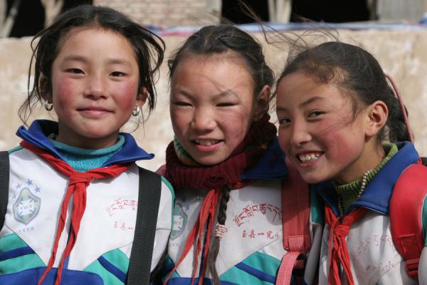 Picture of Jyekundo faces (China): Faces of Jyekundo schoolkids