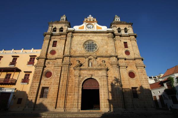 The facade of the Iglesia de San Pedro | Cartagena de Indias | Colombia