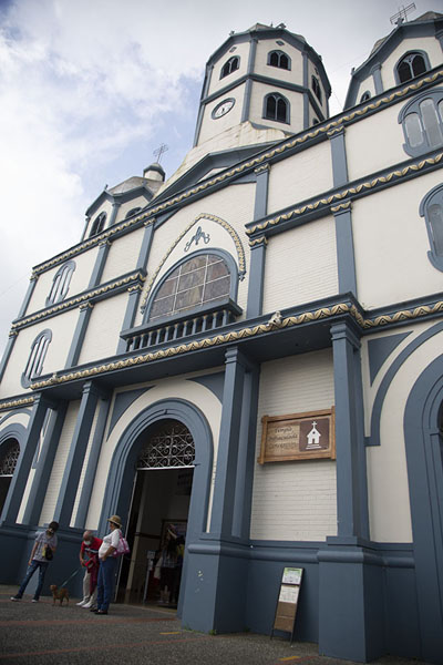 Picture of The church of Filandia on the Plaza Simon Bolívar