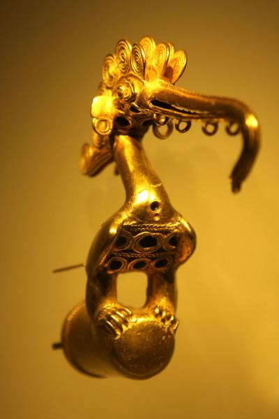 Delicate bird made of gold in the Gold Museum | Museo del Oro | Colombia