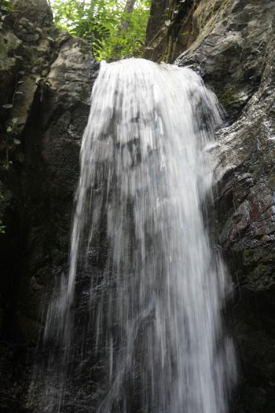 A stream of water coming down at Sucre Falls | Sucre Falls | Colombia