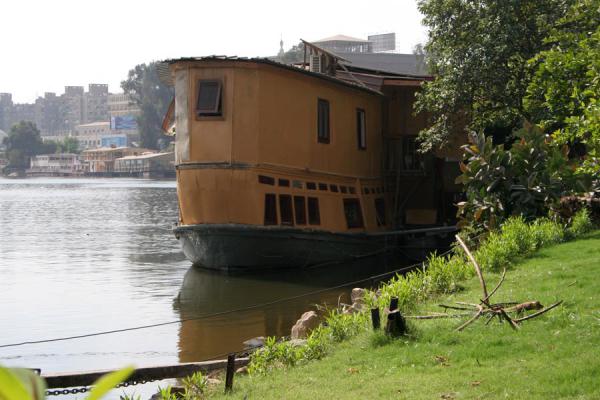 Picture of Houseboat seen from behind on the river Nile