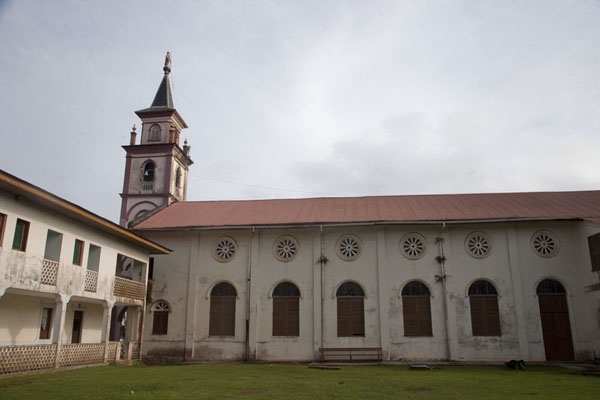 Picture of Kogo (Equatorial Guinea): View of the church of Kogo