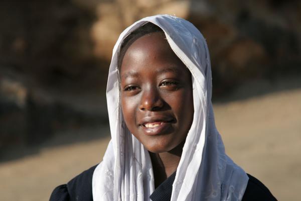 Picture of Young girl in Harar posing for a picture