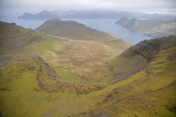 Picture of Looking east from the summit of SlaetteratindurSlaetteratindur - Faroe Islands