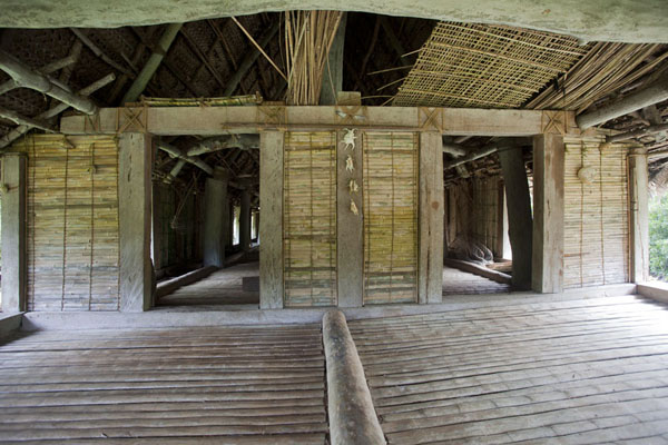 Picture of Tamil village (Federated States of Micronesia): Interior of the men's house of Tamil village
