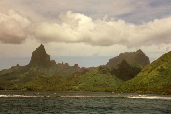 Extravagantly beautiful coast | Papeete | Polynésie française