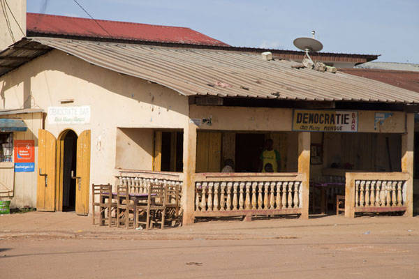 Democracy bar in Bitam | Bitam a Libreville | Gabón