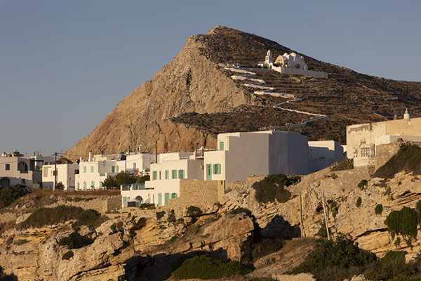 Chora and the Panagia church above seen from below | Folegandros | Grecia