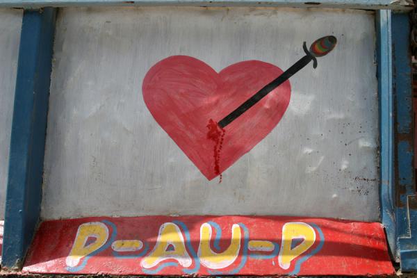 Foto van Detail of decoration of a tap-tapTap-taps - Haïti