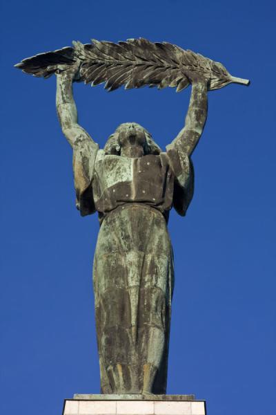 Frontal view of the Statue of Liberty | Statua della Libertà | Ungheria