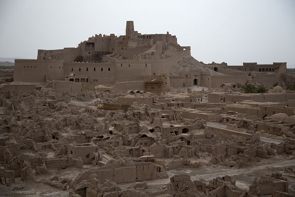 Photo de The citadel of Bam seen from the southwestern towerBam - Iran