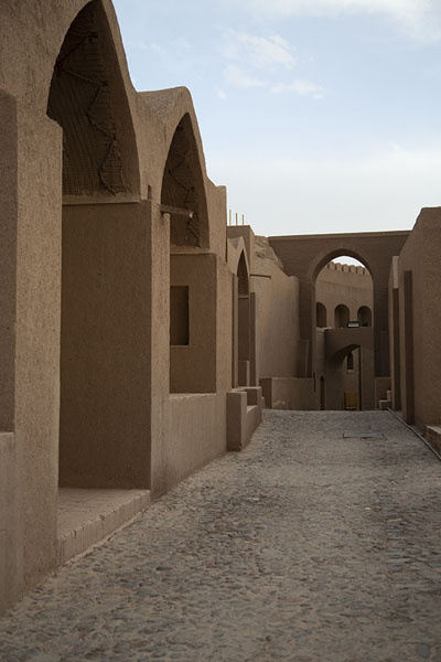 Photo de A street in the market of the citadel of BamBam - Iran
