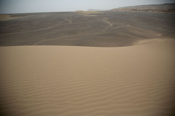 Foto de Sand comes in various colours in Lut Desert - Irán - Asia