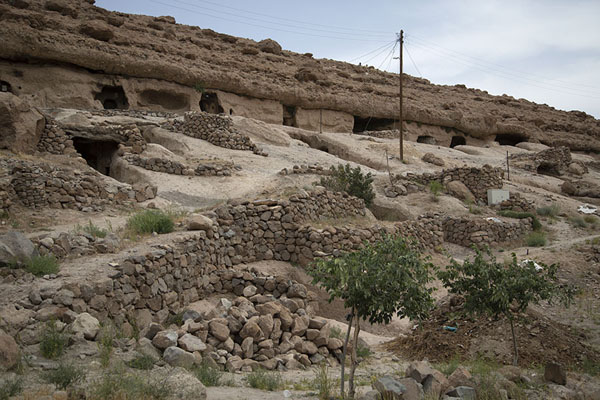 Foto de Ancient dwellings in the rock face of Meymand - Irán - Asia
