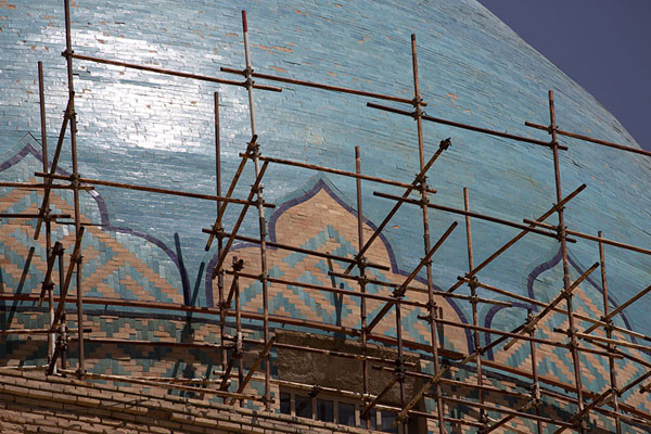 Part of the turquoise Dome of Soltaniyeh over the Mausoleum of Oljeitu | Oljeitu Mausoleum | Iran