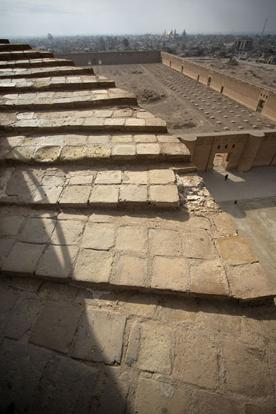 Photo de The steps leading up the minaret with the Great Mosque of Samarra in the backgroundSamarra - Irak