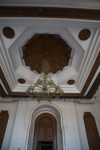 Looking up one of the rooms of the palace of Saddam | Palace de Saddam | Irak