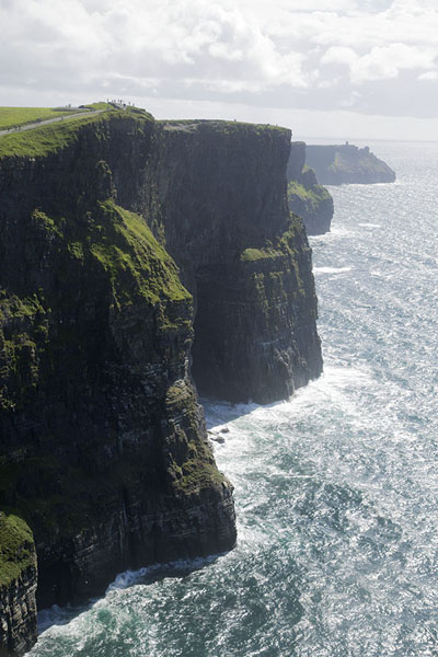 Picture of Cliffs of Moher (Ireland): View towards the south of the Cliffs of Moher