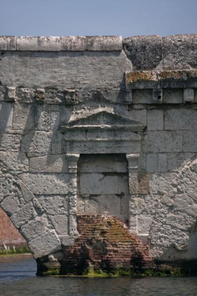 Picture of Bridge of Tiberius (Italy): Carved detail in the Bridge of Tiberius