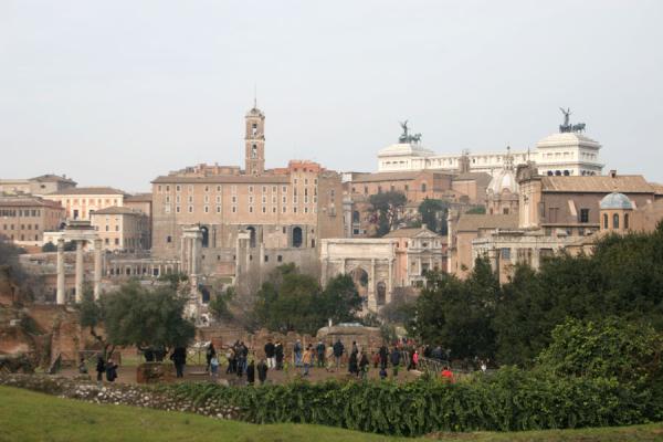 Picture of Forum Romanum (Italy): Forum Romanum seen from the house of the Vestal Virgins