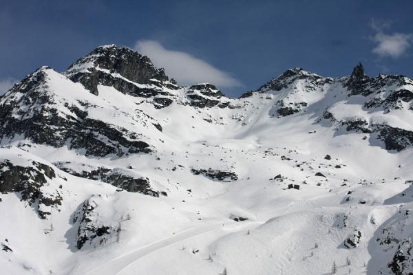 Picture of Monte Rosa skiing (Italy): Red ski slope in the Champoluc area of Monte Rosa