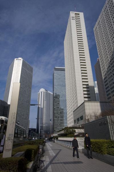 Picture of Nishi Shinjuku architecture (Japan): Skyscrapers lining a street in Nishi Shinjuku