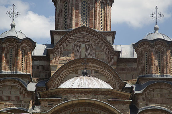 Close-up of the domes and crosses of the church of the monastery of Gračanica | Gračanica monastery | Kosovo