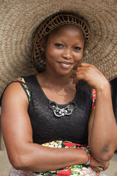 Picture of Hatlady posing at the market of Oyingbo
