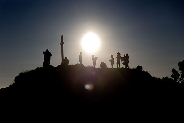 Foto di Group of people on the summit of Barú Volcano after sunriseBarú Volcano - Panama