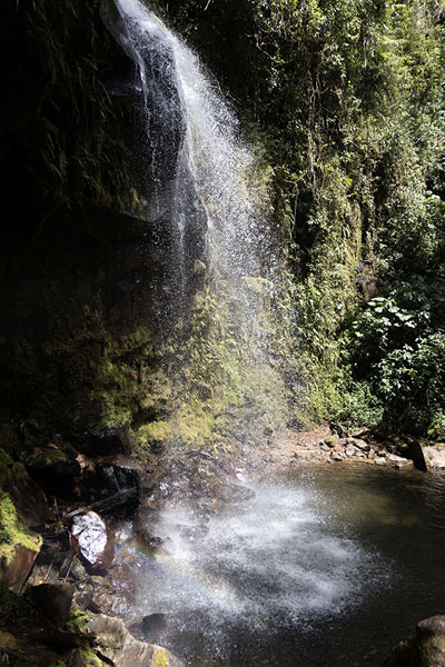 Foto di Third waterfall with small rainbowBoquete - Panama