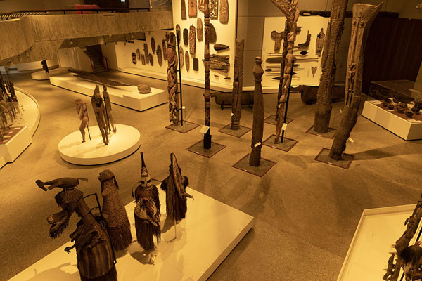 Overview of part of the national museum from the first floor | National Museum | Papoea Nieuw Guinea