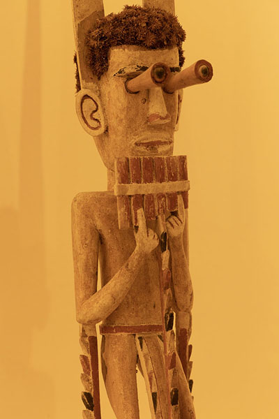 Foto de Wooden mask with eyes popping out - Papúa Nueva Guinea - Oceania