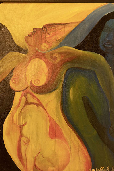 Modern painting of a pregnant woman in the national museum | National Museum | Papúa Nueva Guinea