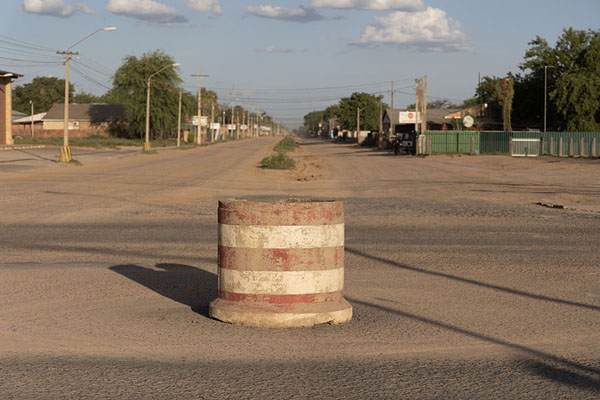 The wide streets of Filadelfia are often empty | Filadelfia | Paraguay