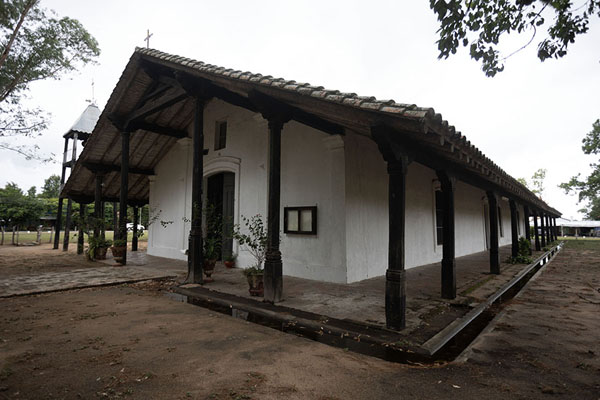 Foto van Paraguay (Side view of the church of Isla Umbú)