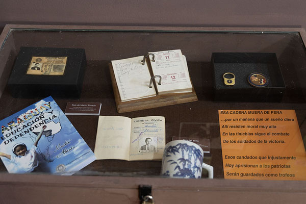 Foto van Objects of Martin Almada on display in the Museo de las MemoriasMuseo de las Memorias - Paraguay