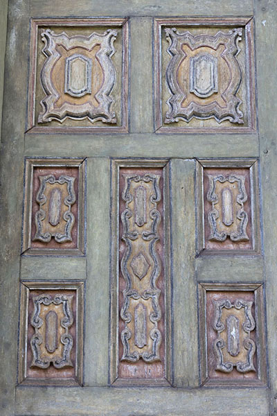 Foto van Detail of a door of the temple of BuenaventuraYaguarón - Paraguay