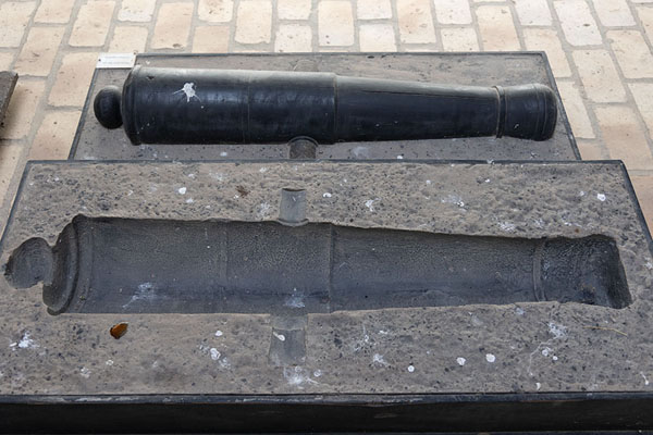 Cannon cast on display in the iron factory museum near Ybycui National Park | Ybycui National Park | le Paraguay