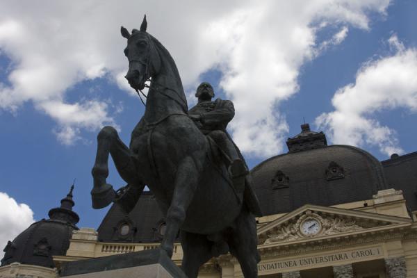 Statue of Carol I on a horse in front of the Central University Library building | Calea Victoriei | Roumanie